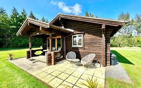 Lindley Log Cabin